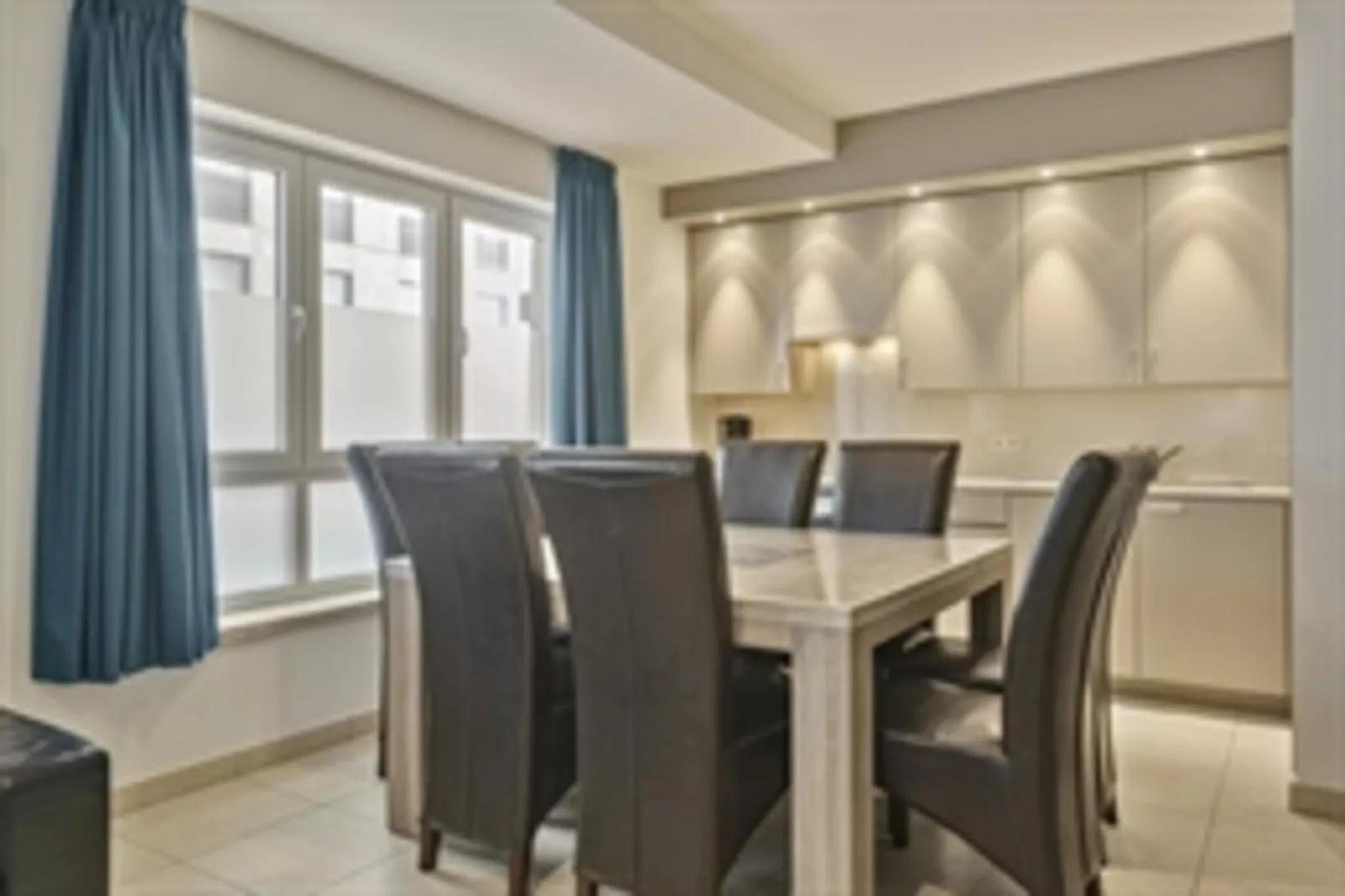 BELLA VISTA - 9B-Dining room