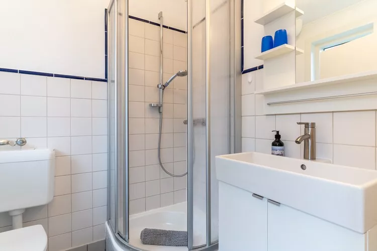 Fewo Timmy-Bathroom