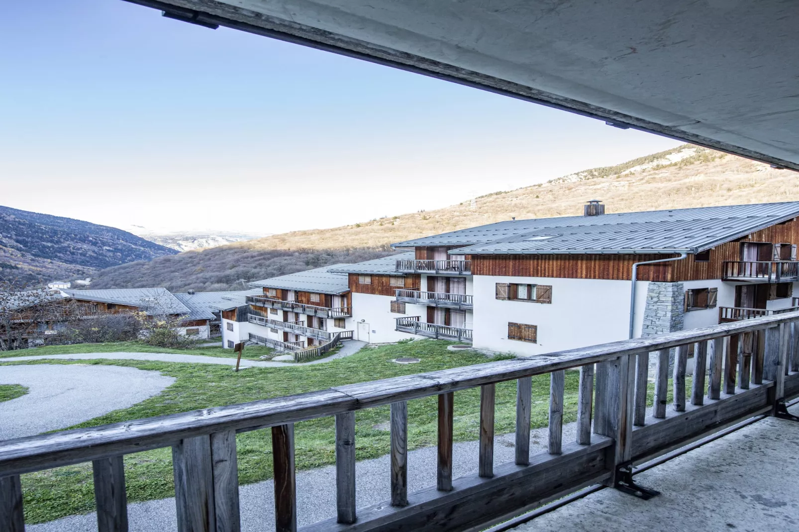 Hameau 5 103 - SPA & PISCINE appartement 6 pers-Terrace balcony