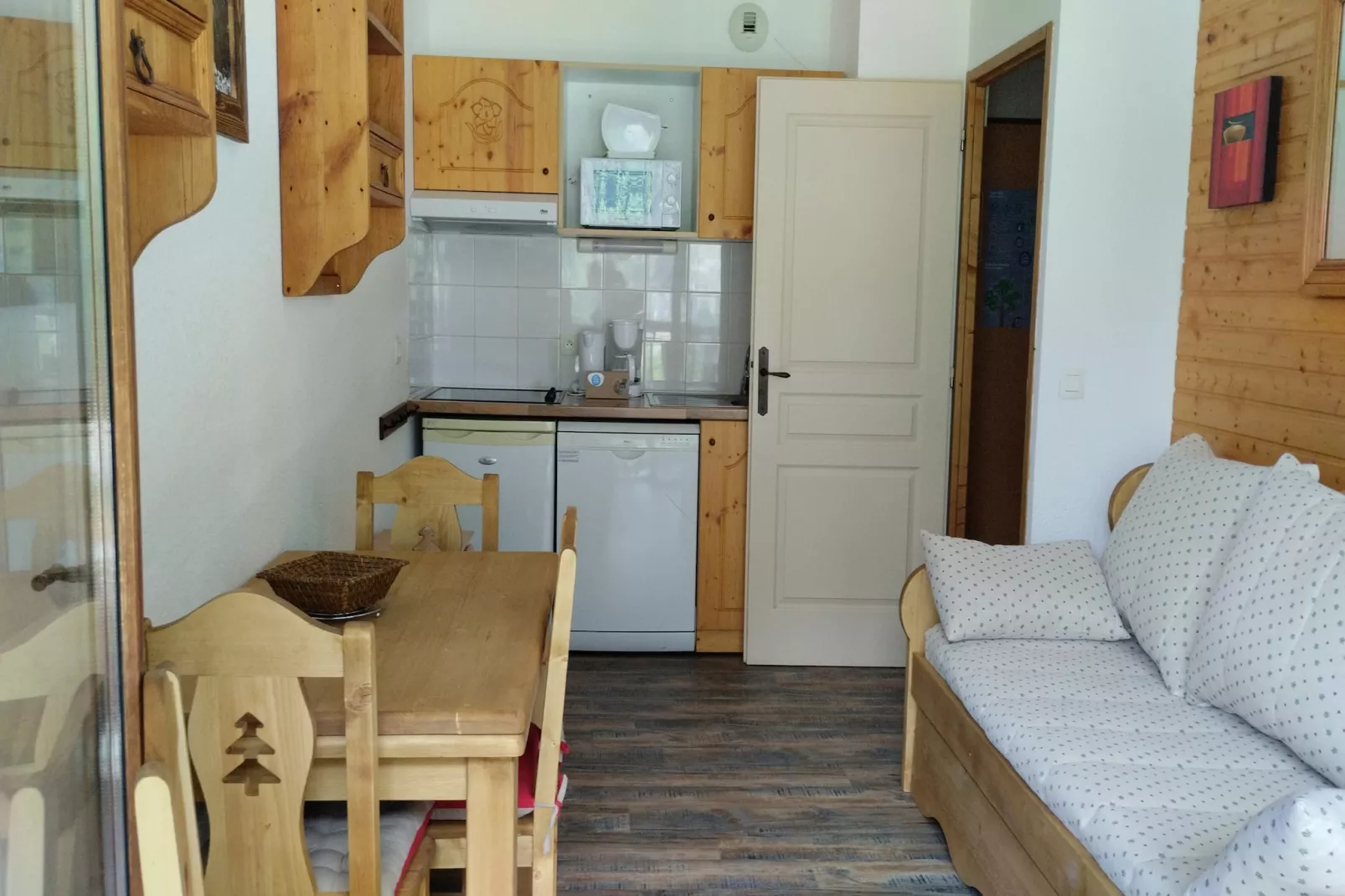 Hameau 1 103 - SPA & PISCINE appartement 4 pers-Living room