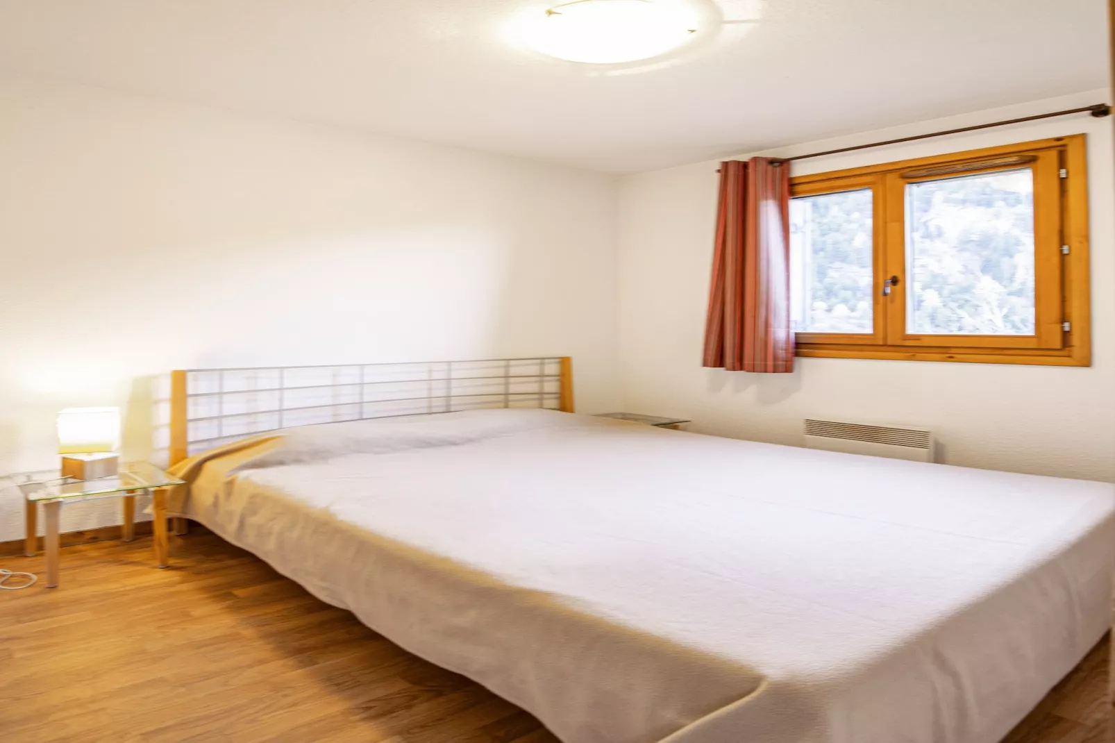 Hameau 8 002 - SPA & PISCINE appartement 4 pers-Bedroom
