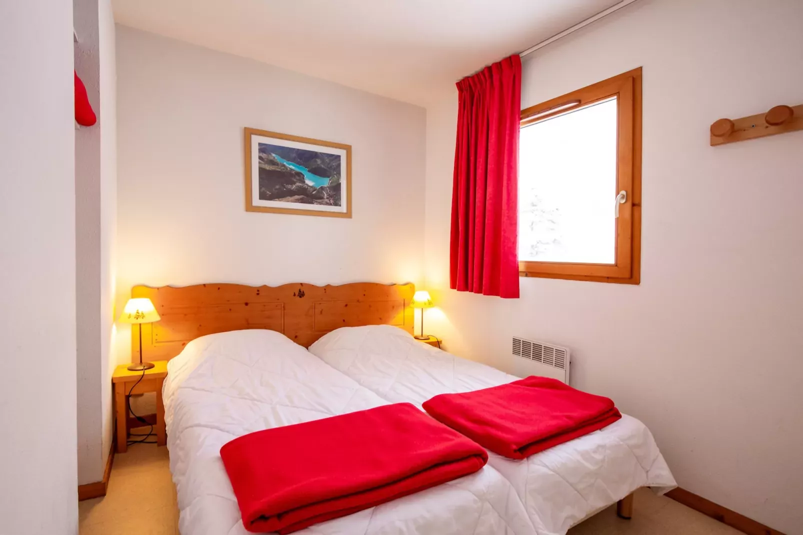 Balcons B 014 - PARC NAT. VANOISE appart. 6 pers.-Bedroom