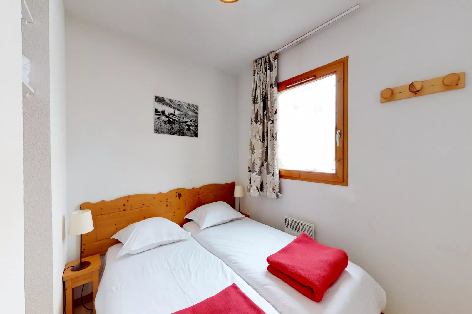 Balcons B 024 - PARC NAT. VANOISE appart. 6 pers.-Bedroom