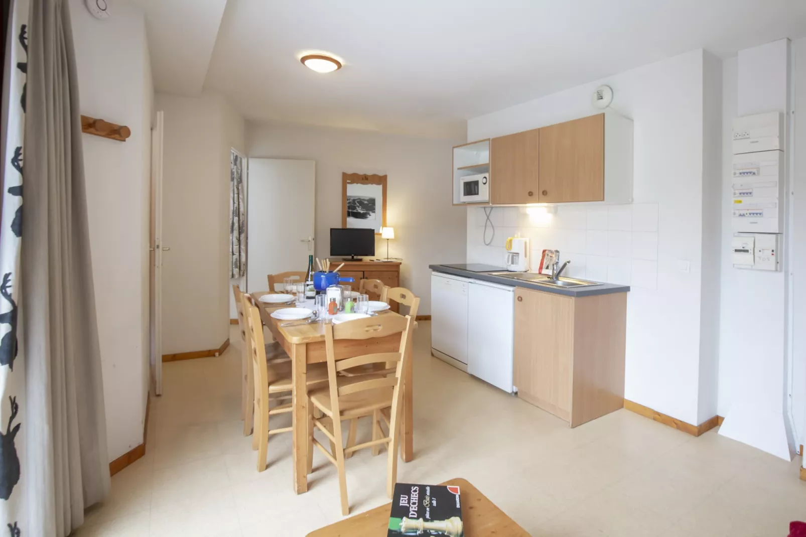 Balcons G 047 - PARC NAT. VANOISE appart. 6 pers.-Kitchen