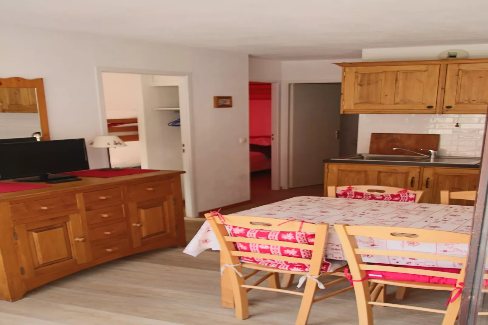 Balcons G 035 - PARC NAT. VANOISE appart. 8 pers.-Living room