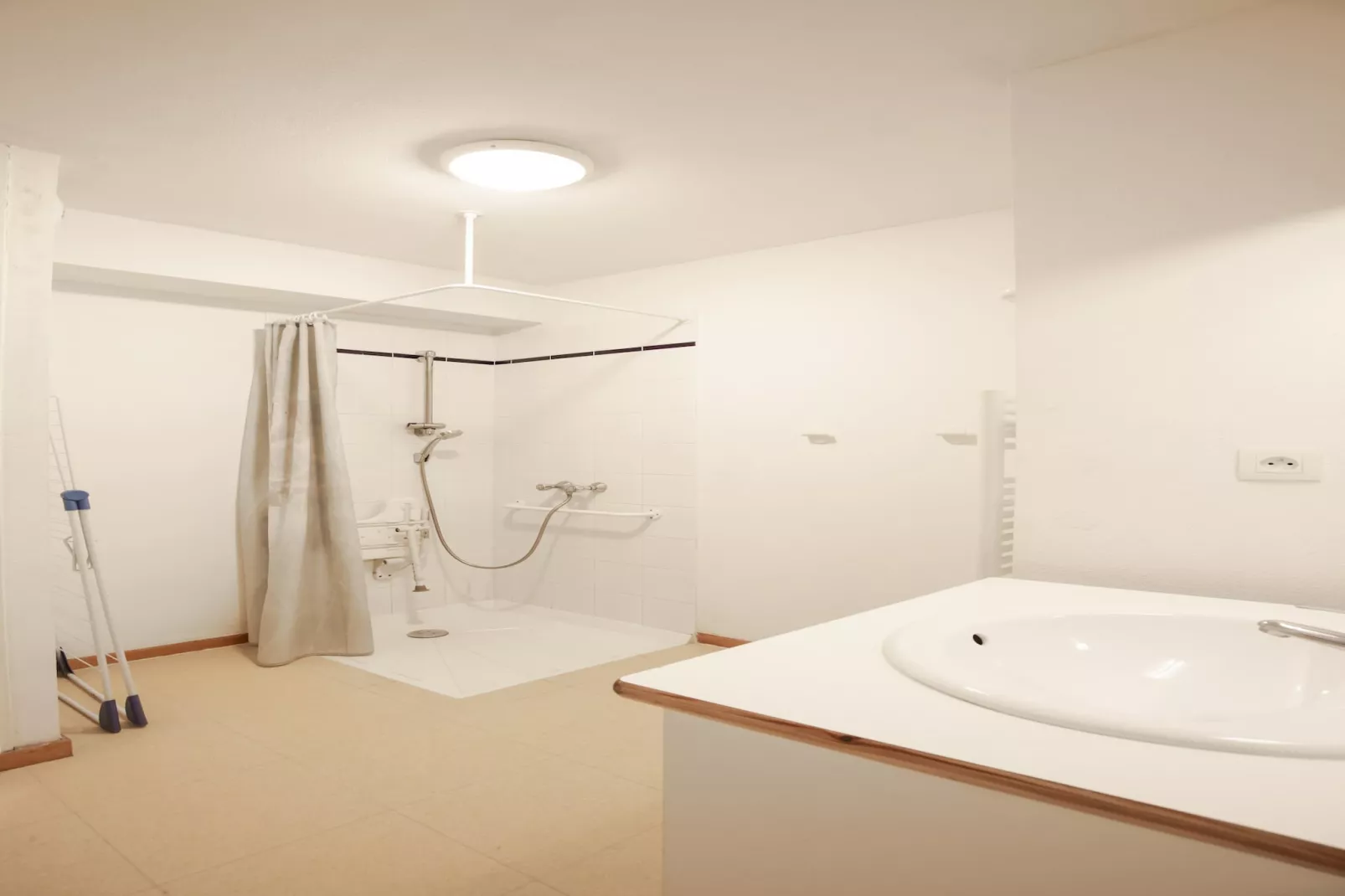 Balcons H 016 - PARC NAT. VANOISE appart. 5 pers.-Bathroom