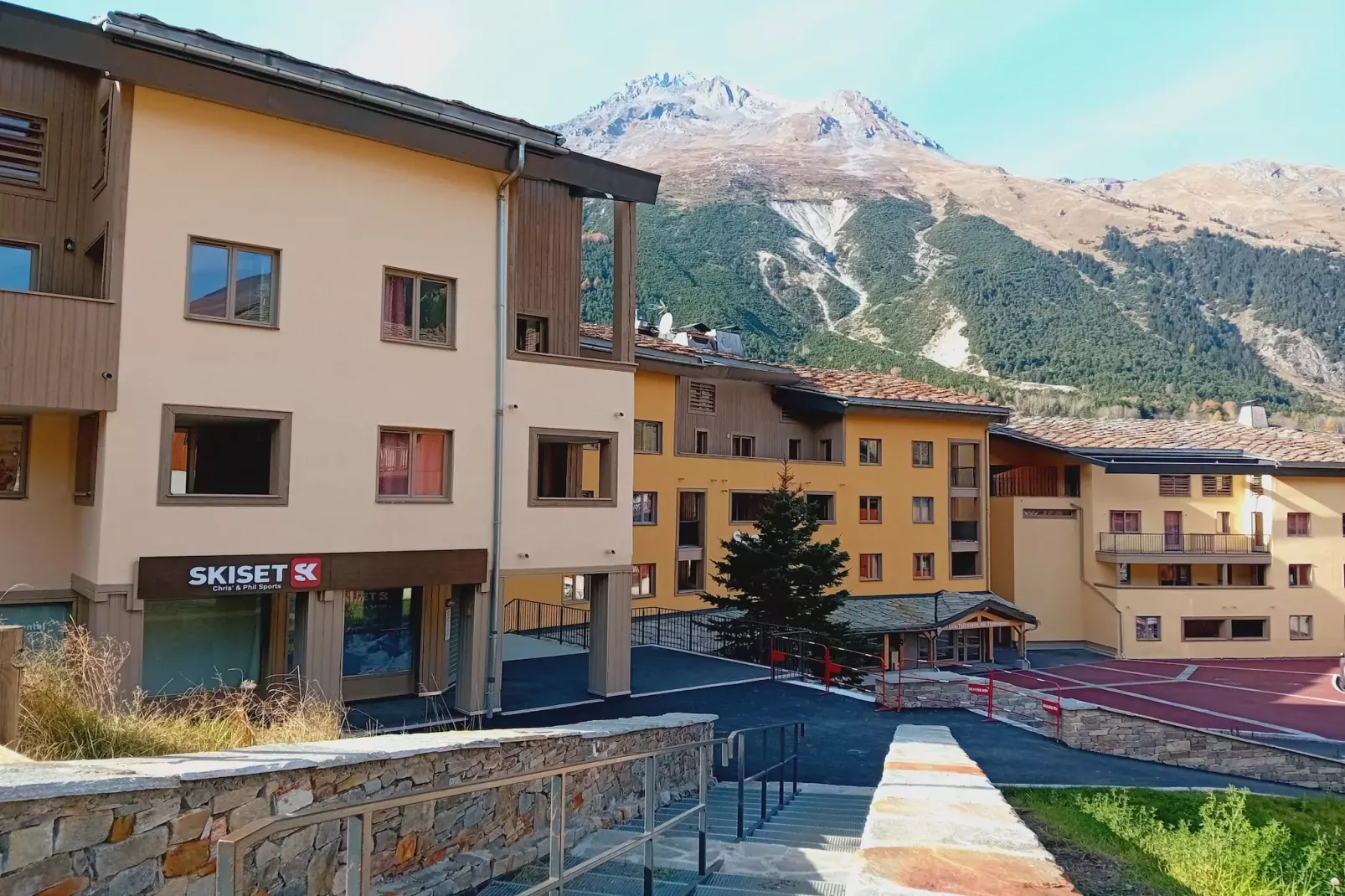 Terrasses E 206 - PARC NAT. VANOISE appart. 6 pers-Outdoor