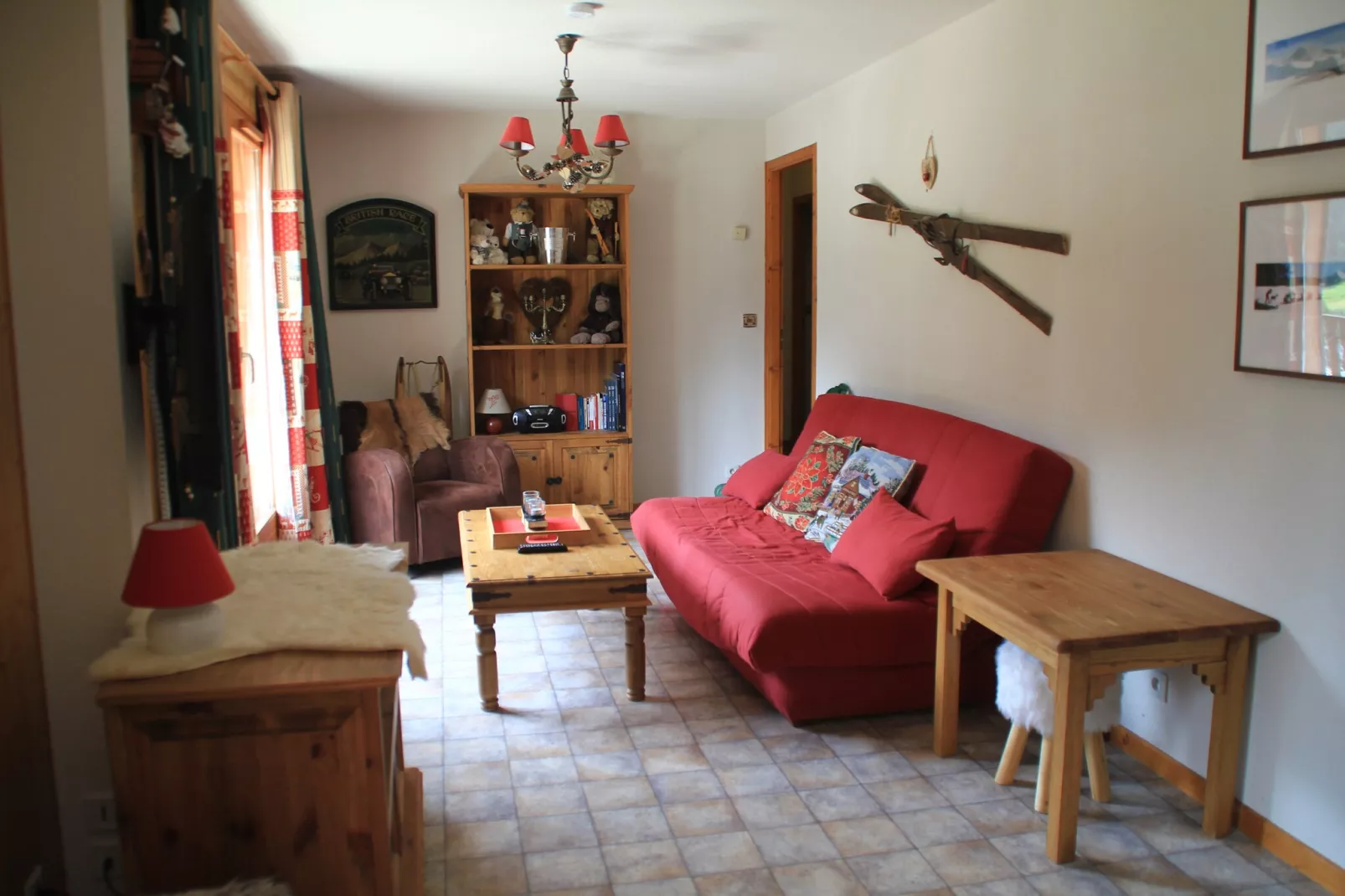 Amarillys AM20 MOUNTAIN & TELECABINE 6 Pers.-Living room