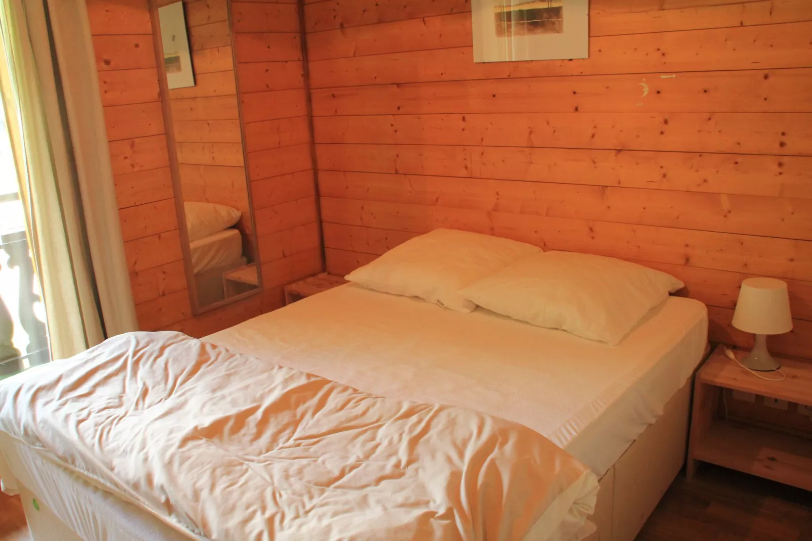 SABOT DE VENUS  SA8 TELECABINE & SPACIOUS 7 Pers.-Bedroom