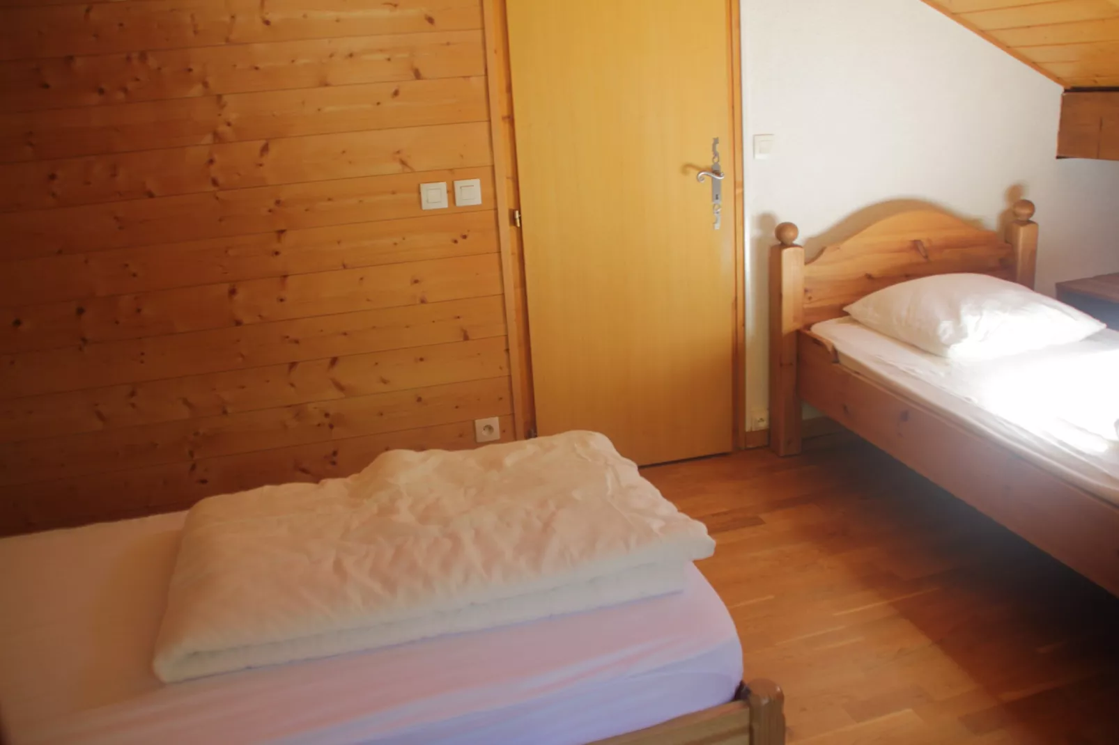 SABOT DE VENUS  SA8 TELECABINE & SPACIOUS 7 Pers.-Bedroom