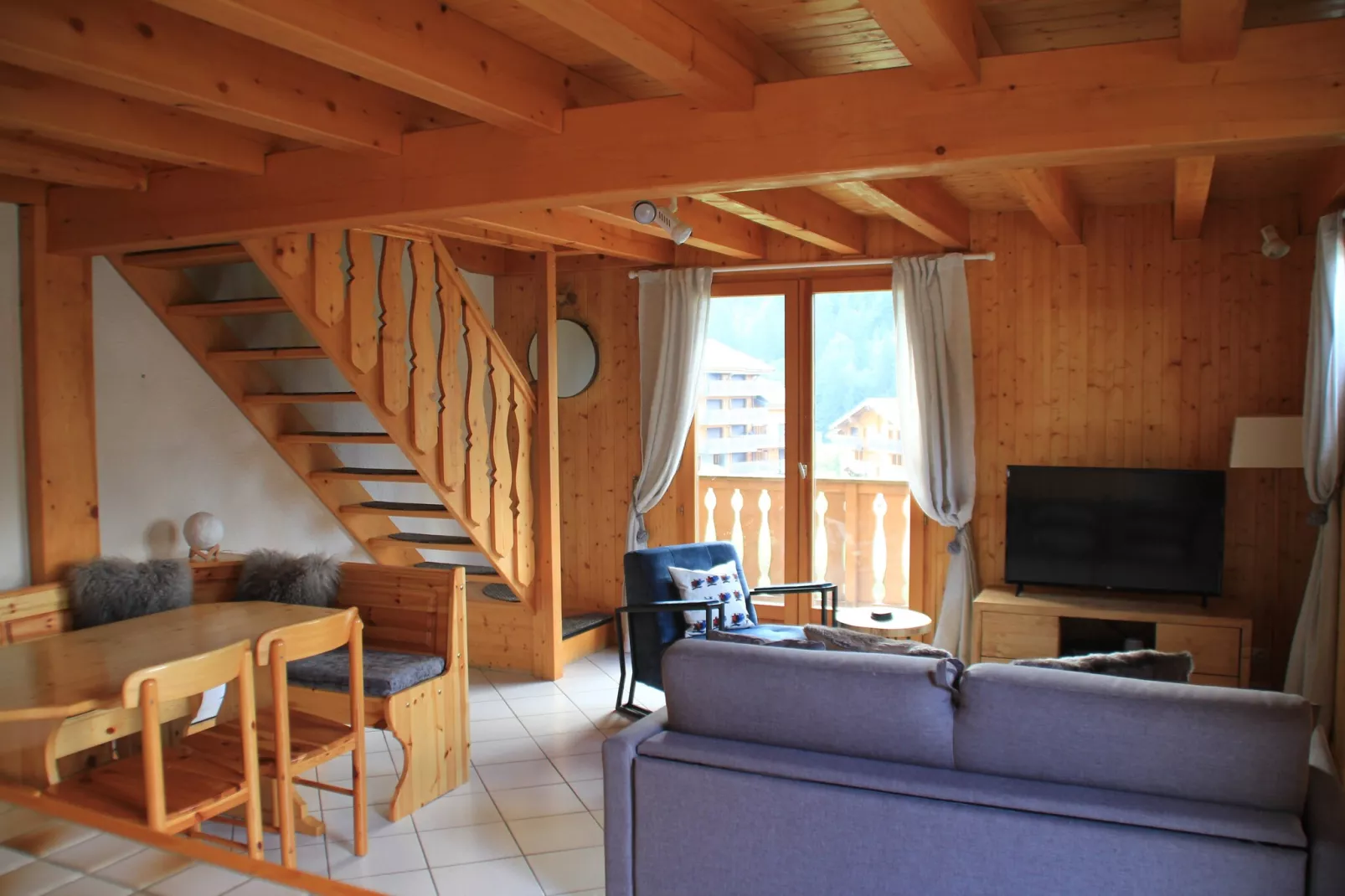 Chalet Ecureuil ECR CHARMING & NATURE 5 Pers.-Wohnzimmer