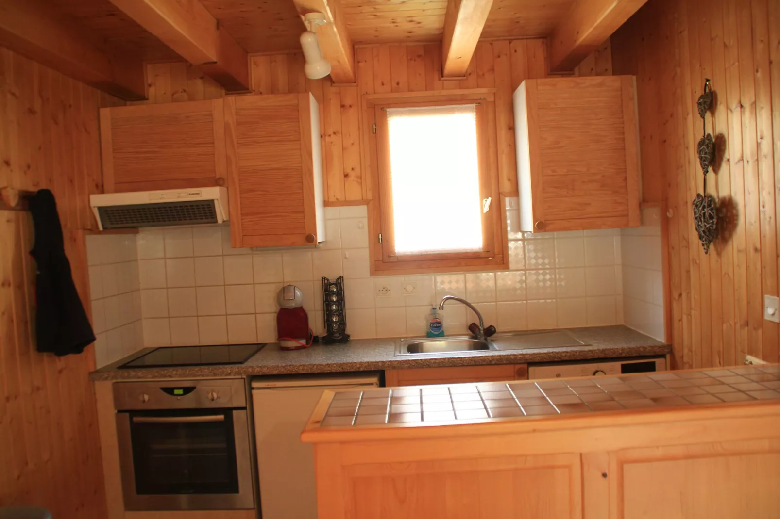 Chalet Ecureuil ECR CHARMING & NATURE 5 Pers.-Küche