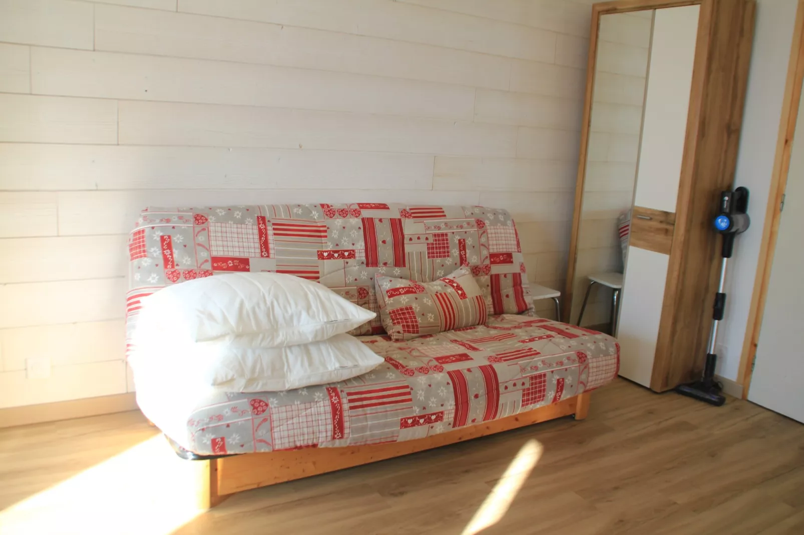 VAL PIERRE VPS8 CENTER & MODERN 4 Pers.-Wohnzimmer