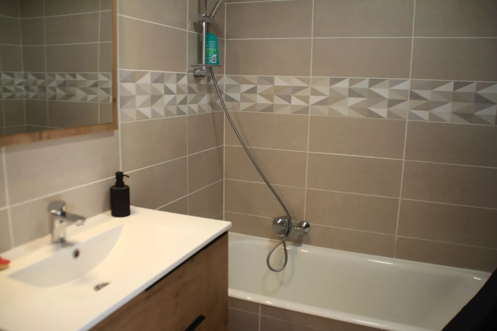 VAL PIERRE VPS8 CENTER & MODERN 4 Pers.-Badezimmer