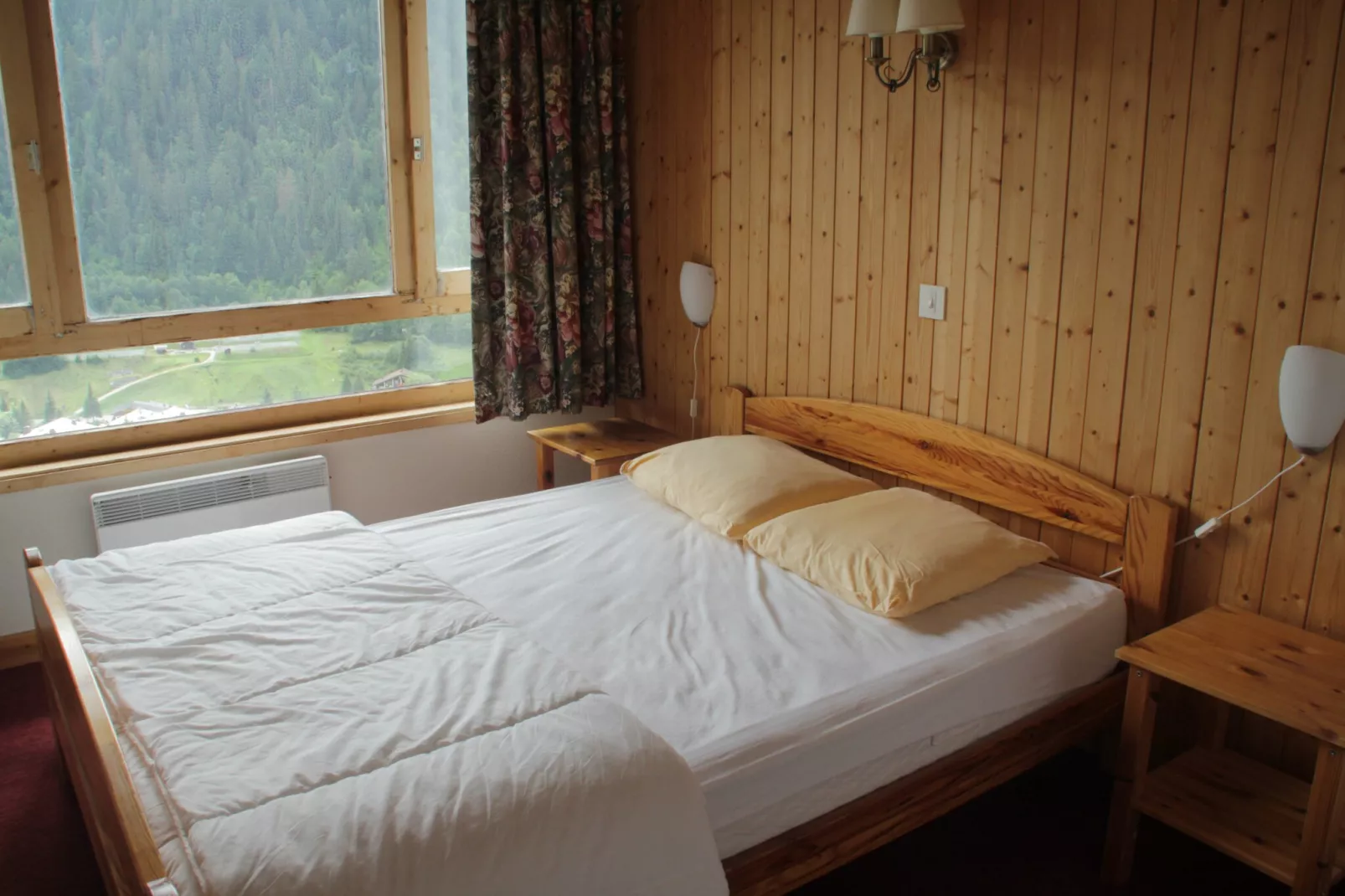 VAL PIERRE VPD2 CENTER & SPACIOUS 8 Pers.-Bedroom