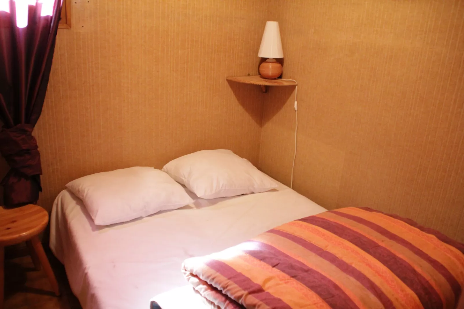Gelinote GL3 TELECABINE & MOUNTAIN 4 Pers.-Bedroom