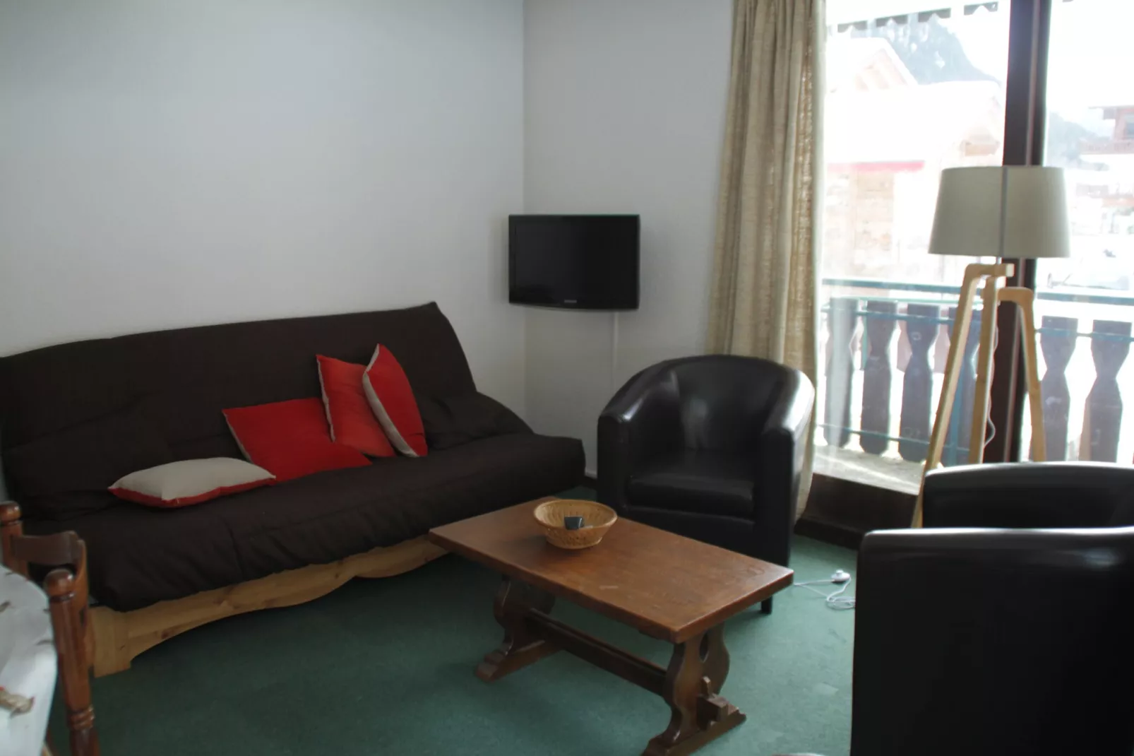 Moulin ML149 MOUNTAIN & TELECABINE 6 pers.-Living room