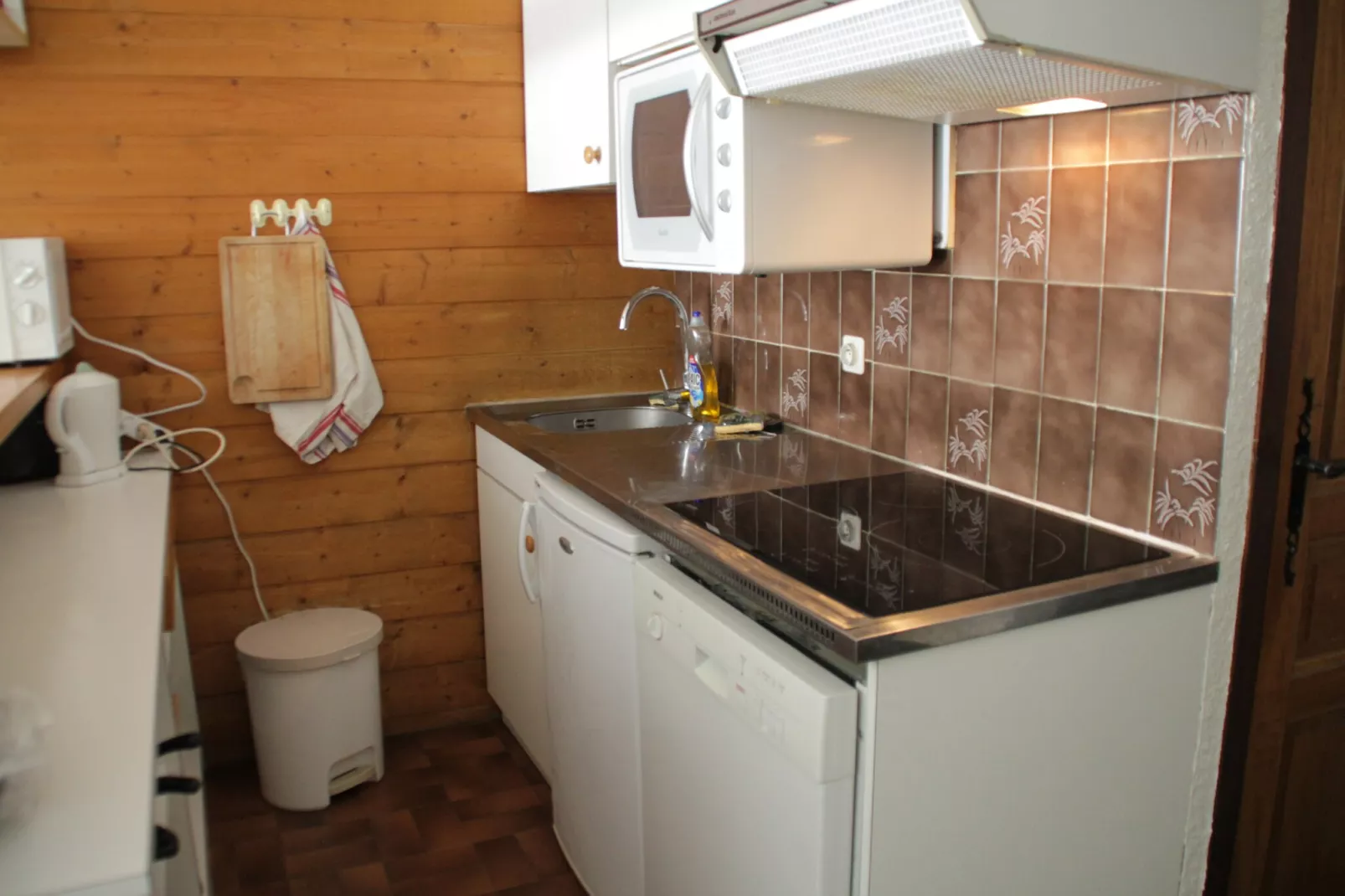 Moulin ML149 MOUNTAIN & TELECABINE 6 pers.-Kitchen