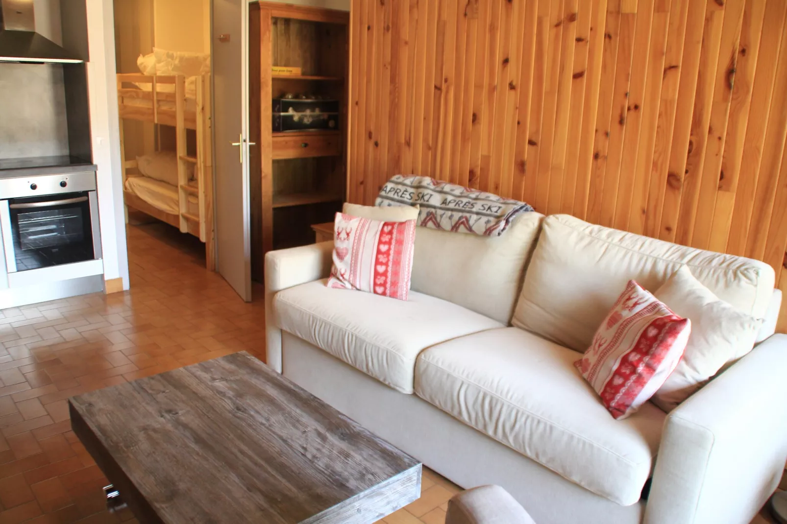 Alpenlake AP110  LAC & NATURE 4 Pers-Living room