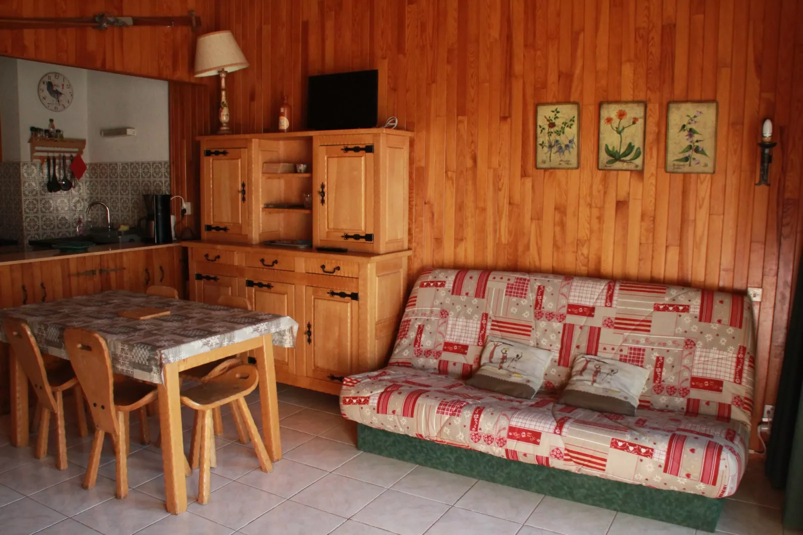 SEILLES SLC3 CENTER & TELECABINE 4pers.-Wohnzimmer
