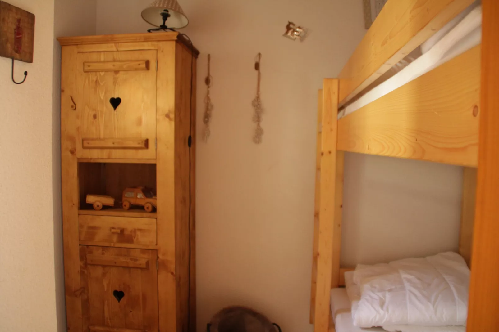 Forsythia FA18 FAMILY 1& NATURE 4 Pers.-Bedroom