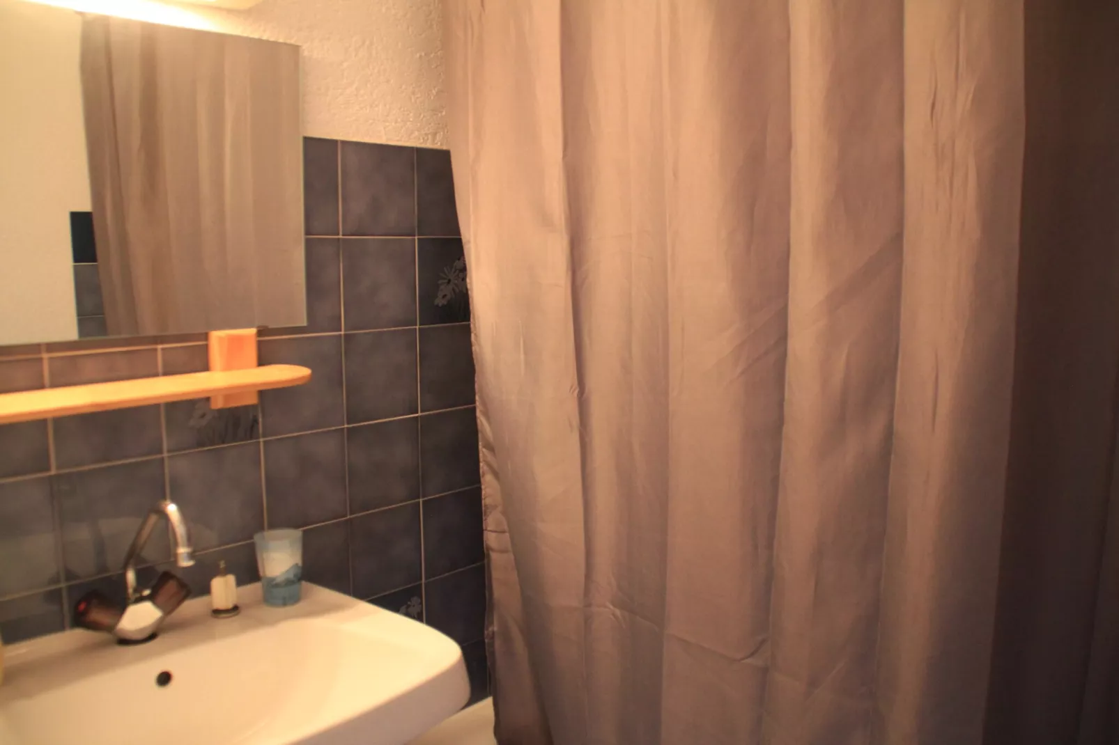 Hameau des 4 Saisons HSD172 QUIET & NATURE 6 Pers.-Bathroom