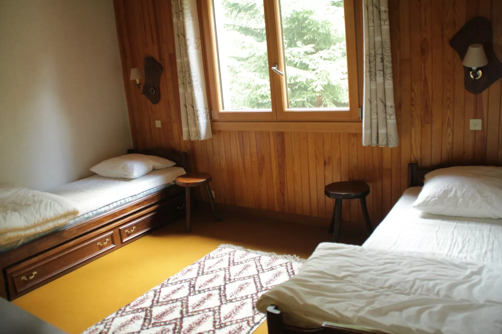 RESIDENCE RSA18 SWIMMING POOL & CENTER 6 pers.-Bedroom