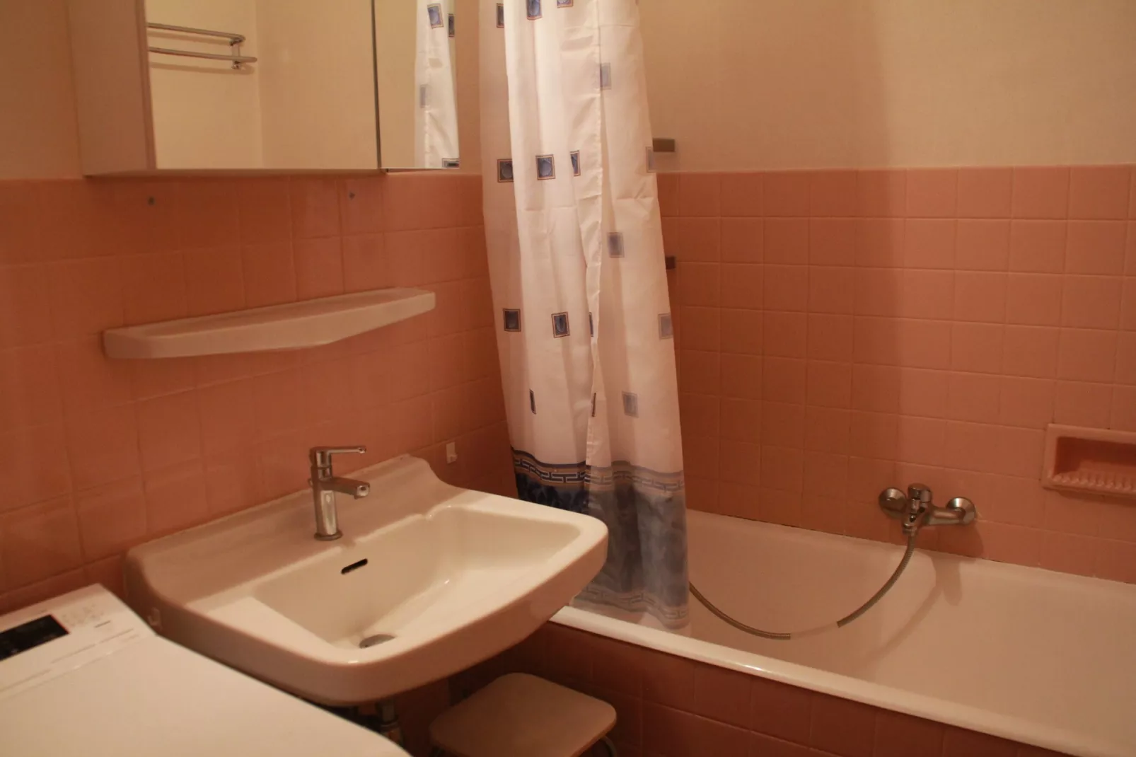 RESIDENCE RSA17 SWIMMING POOL & CENTER 5 pers.-Bathroom