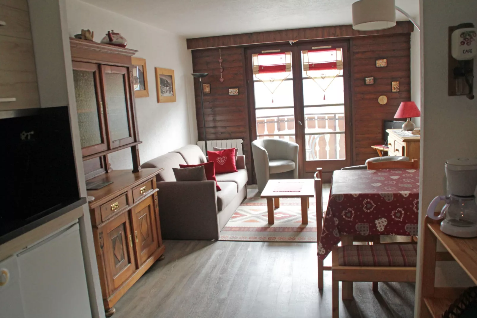 TOVASSIERE TS98 NATURE & VIEW 6 Pers.-Salon