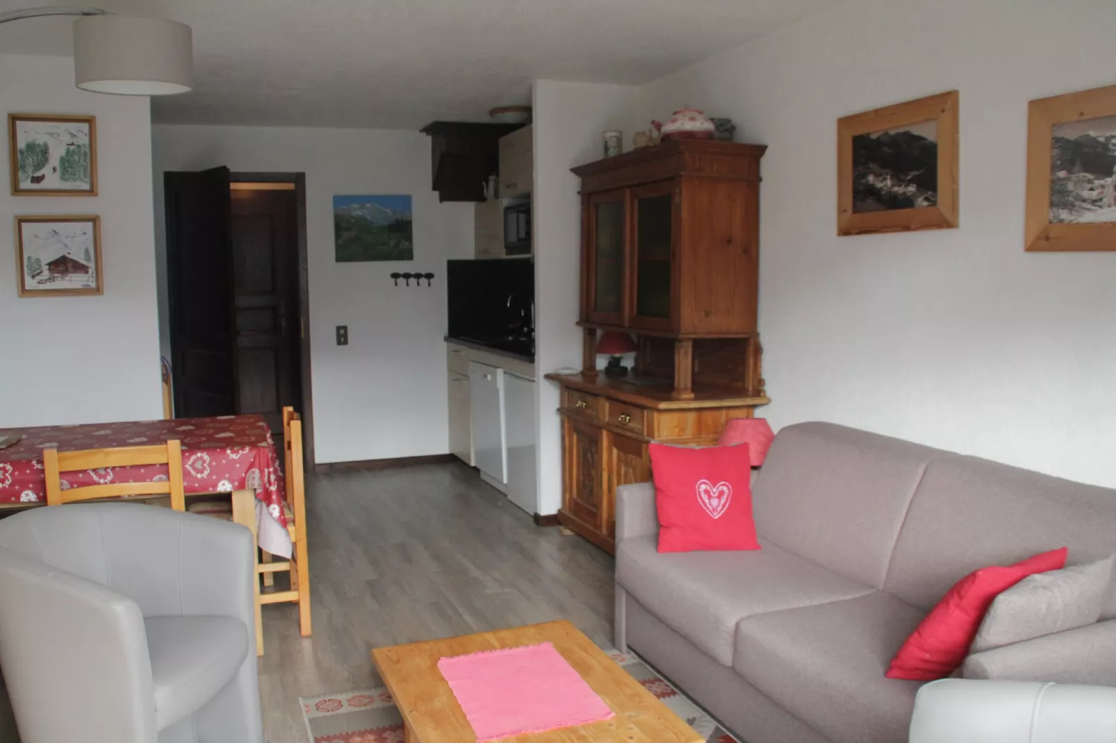 TOVASSIERE TS98 NATURE & VIEW 6 Pers.-Salon