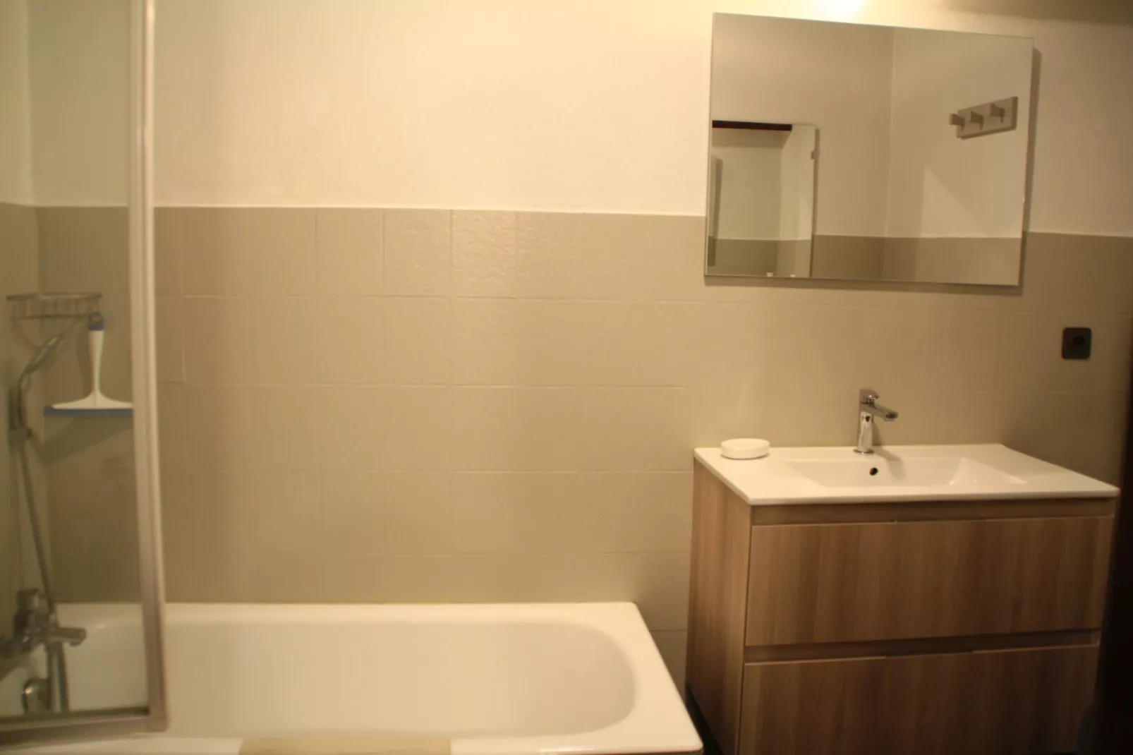 TOVASSIERE TS98 NATURE & VIEW 6 Pers.-Salle de bain