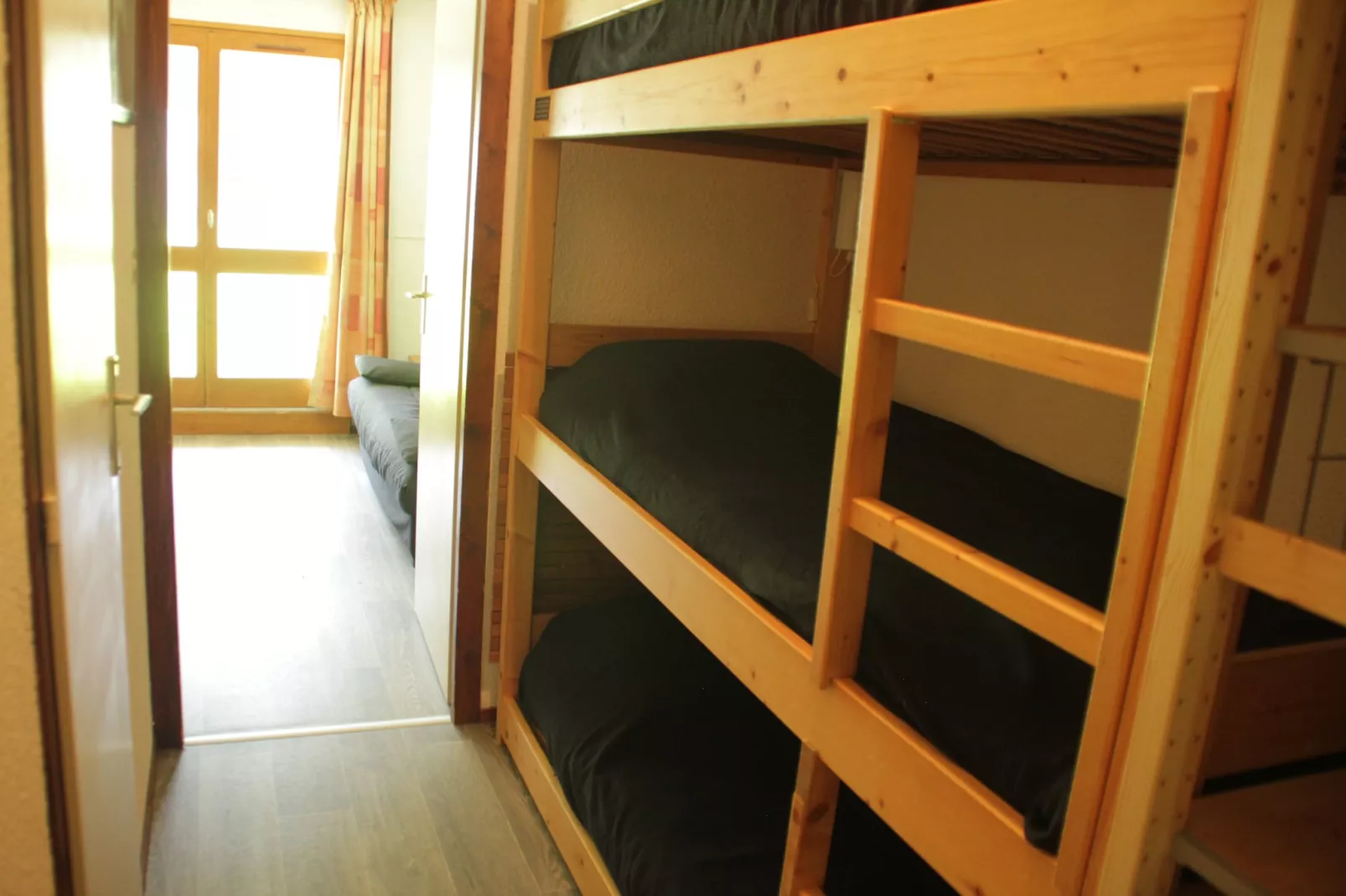 Linga LGA101 TELECABINE & NATURE 4 pers.-Bedroom