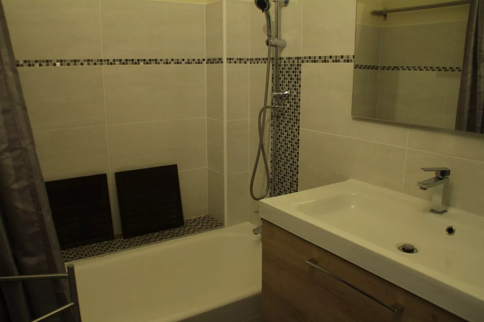 Mont de Grange MGA4 NATURE & ESCAPE 6 pers.-Salle de bain