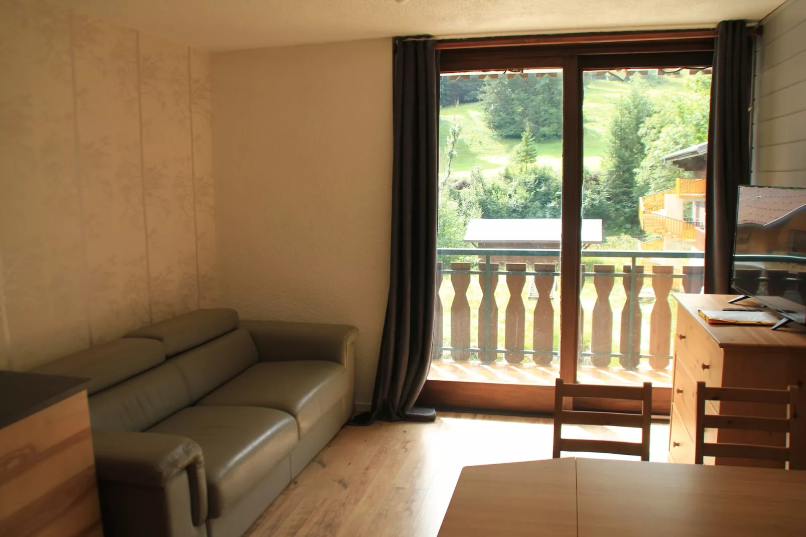 Moulin ML282 COSY & TELECABINE 4 pers.-Living room