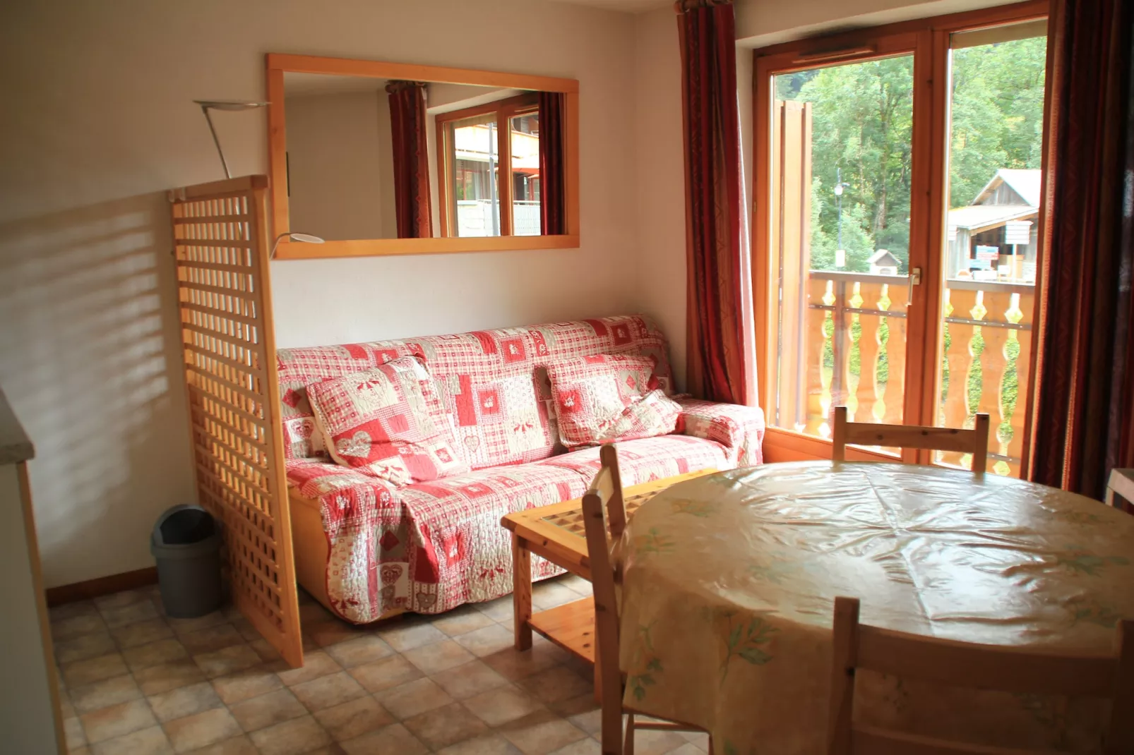Orchidée OD8 NATURE & TELECABINE 4 pers.-Living room