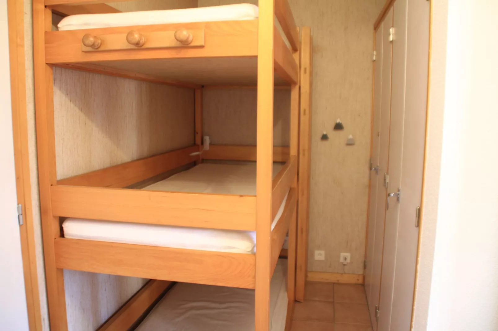 TARTIFLES TF11 NATURE & MOUNTAIN 4 Pers.-Bedroom