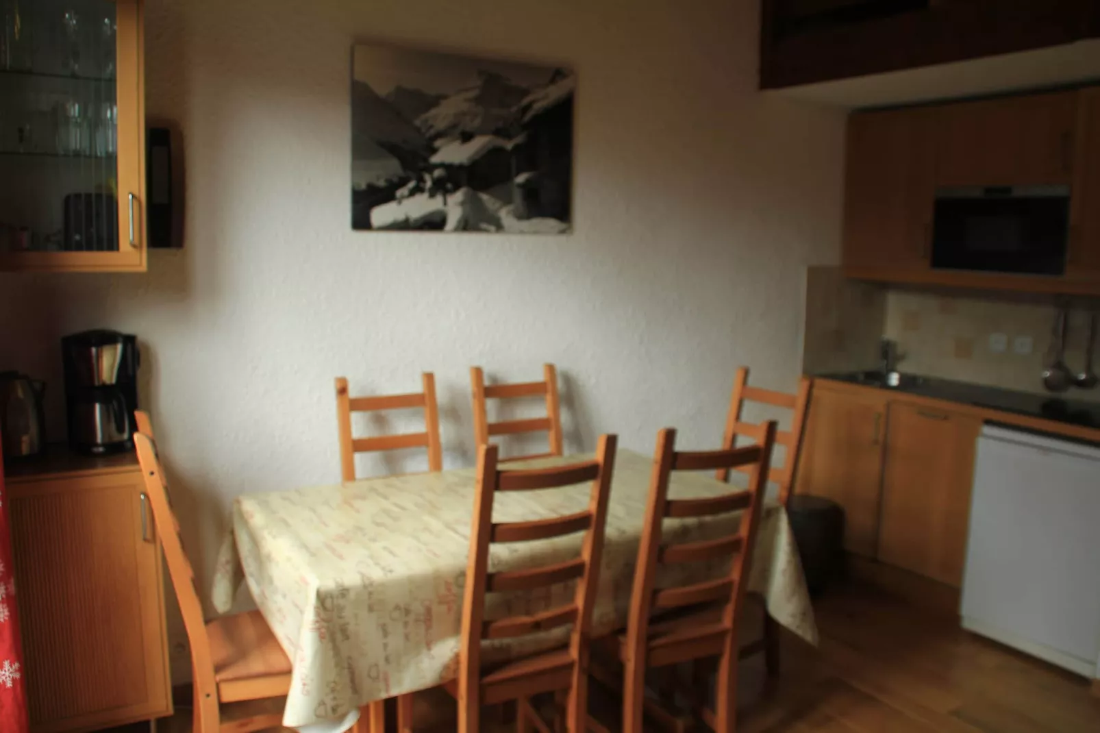 Hameau des 4 saisons HSA20  VIEW  & SUN  4 pers.-Dining room