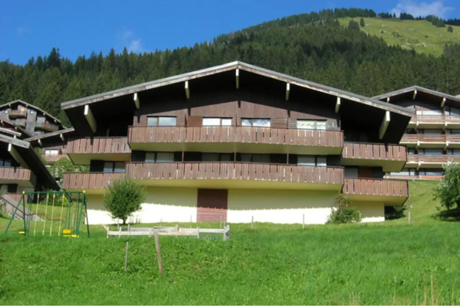 Hameau des 4 saisons HSC116  VIEW  & SUN 3 pers.-Outdoor