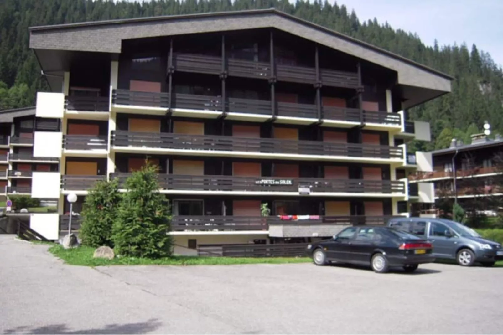Portes Du Soleil PSB187 TELECABINE & MOUNTAIN 4 Pe-Outdoor