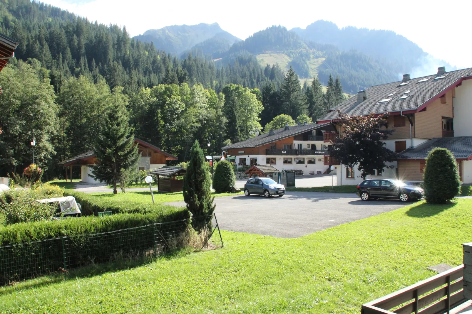 Portes Du Soleil PSB187 TELECABINE & MOUNTAIN 4 Pe-Outdoor
