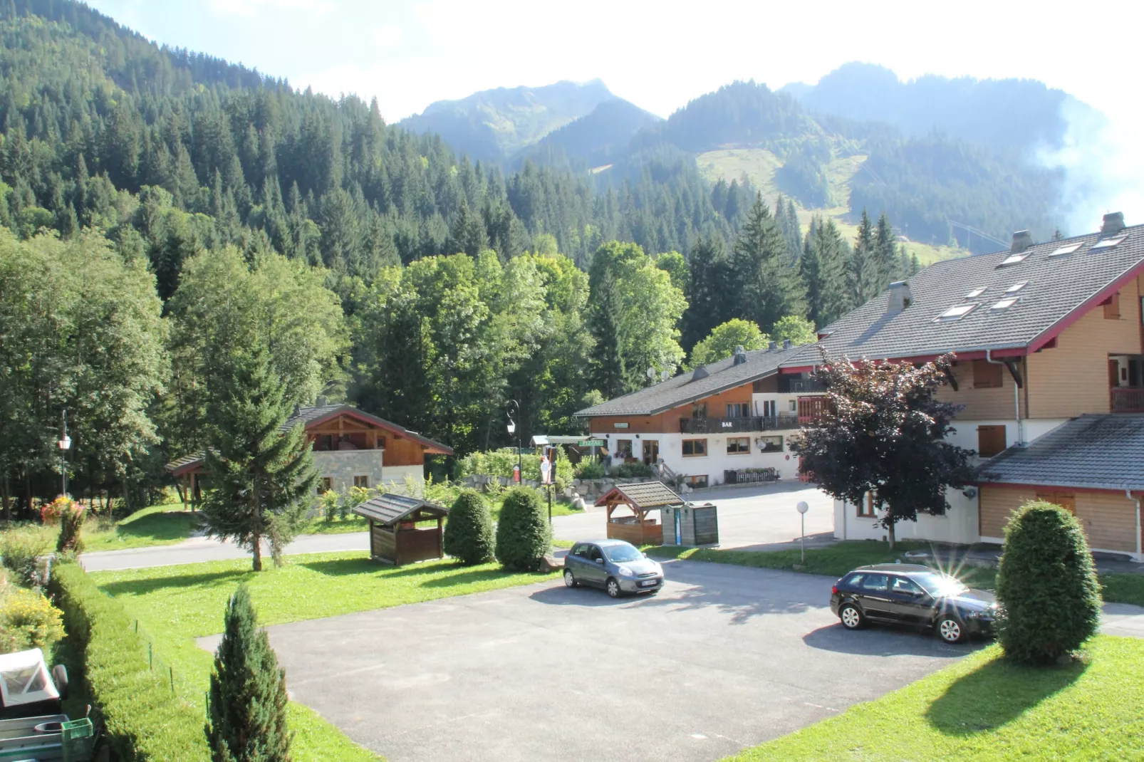 Portes Du Soleil PSB196 TELECABINE & MOUNTAIN 4 Pe-Outdoor