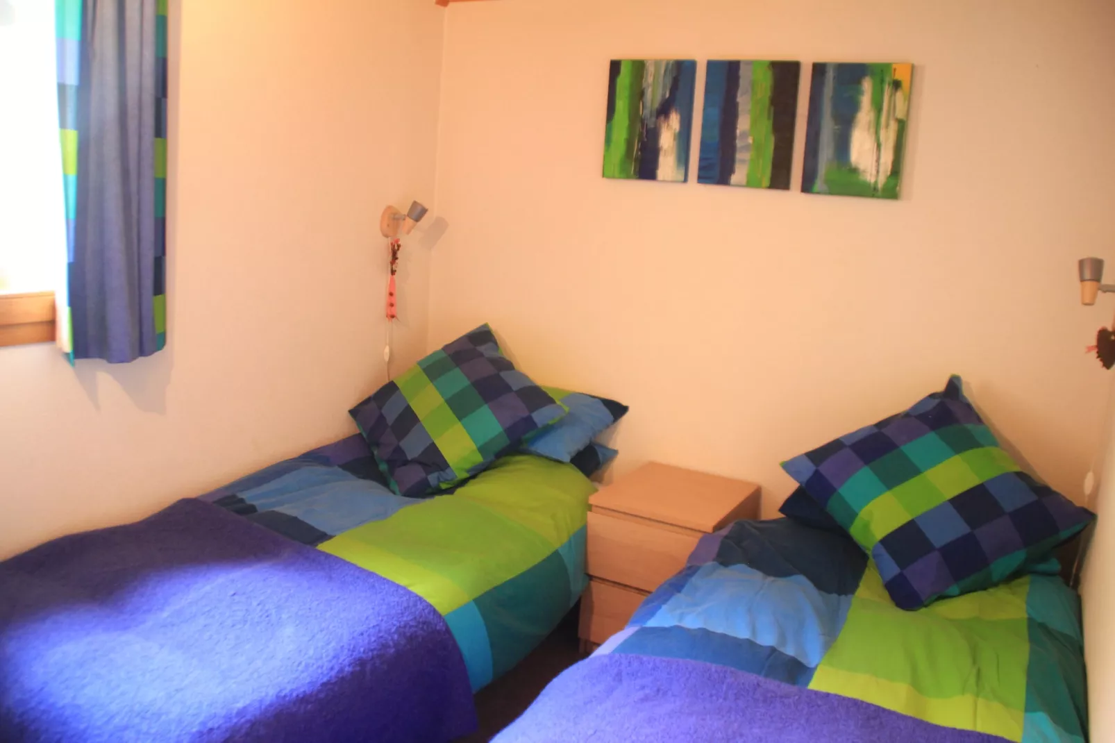 Myrtilles MR27 TELECABINE & NATURE 6 pers.-Schlafzimmer