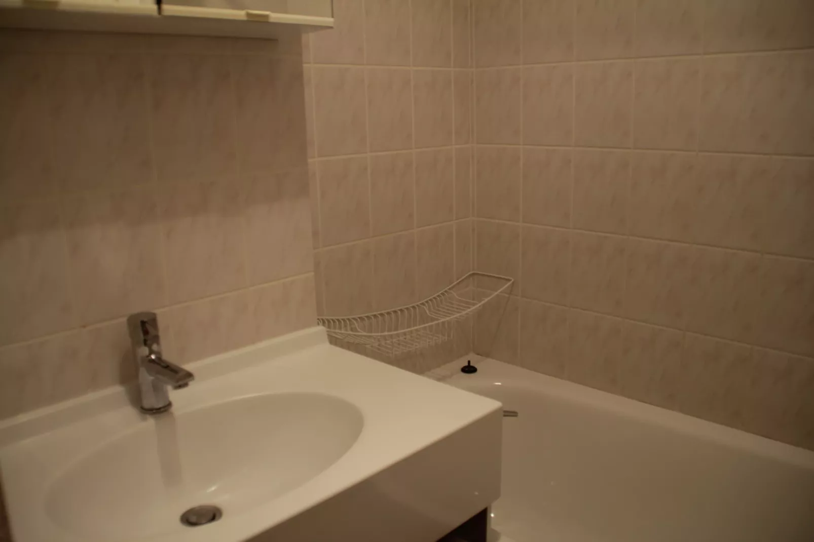 VIOLETTES VL2 TELECABINE & NATURE 4 Pers.-Badezimmer