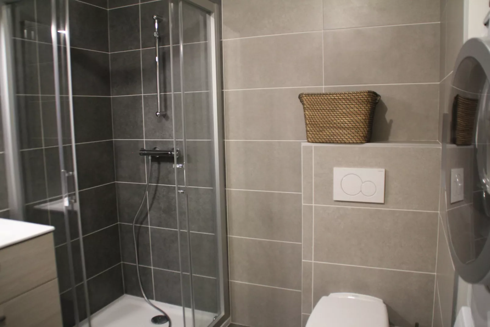 Loges de Célestin LTB103 NATURE & MOUNTAIN  4 Pers-Badezimmer