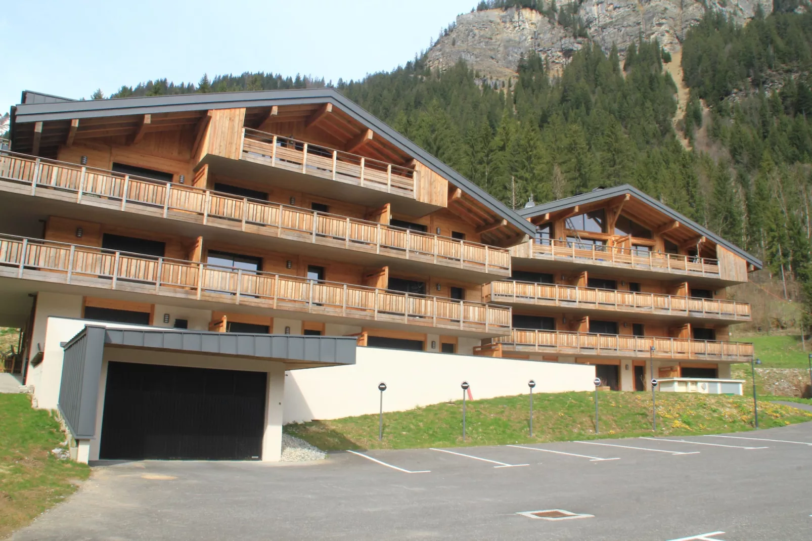 Loges de Célestin LTB103 NATURE & MOUNTAIN  4 Pers-Außenbereich