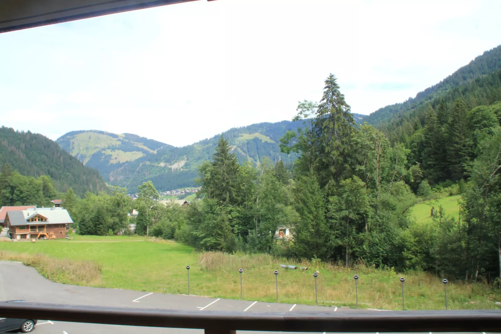 Loges de Célestin LTB103 NATURE & MOUNTAIN  4 Pers-Außenbereich