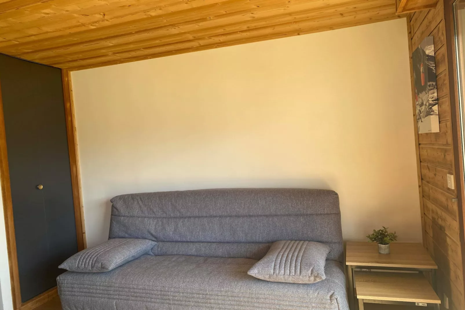 Alpina AL4 MOUNTAIN & QUIET 4 Pers-Living room