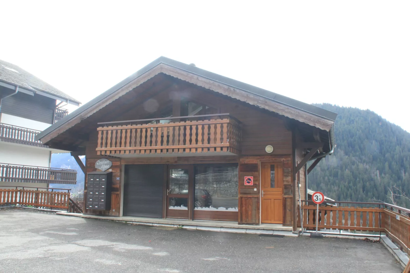Alpina AL4 MOUNTAIN & QUIET 4 Pers-Outdoor