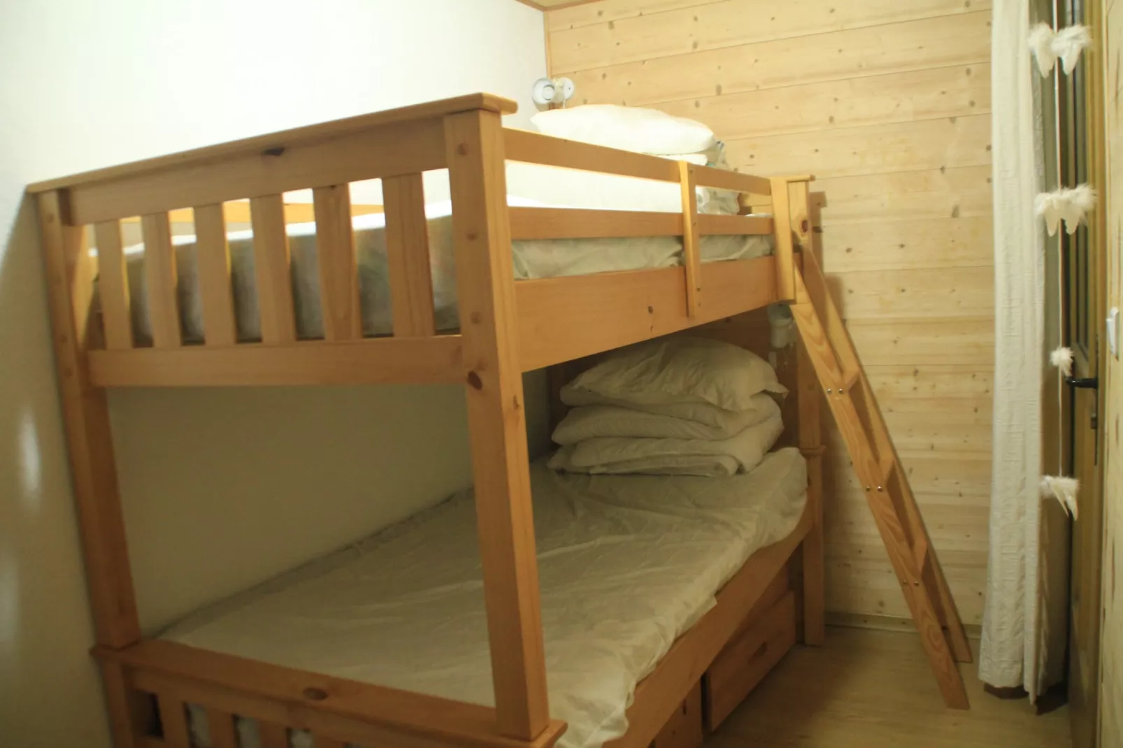 Chalet le Rêve REV MOUNTAIN & SUN 5 Pers-Bedroom
