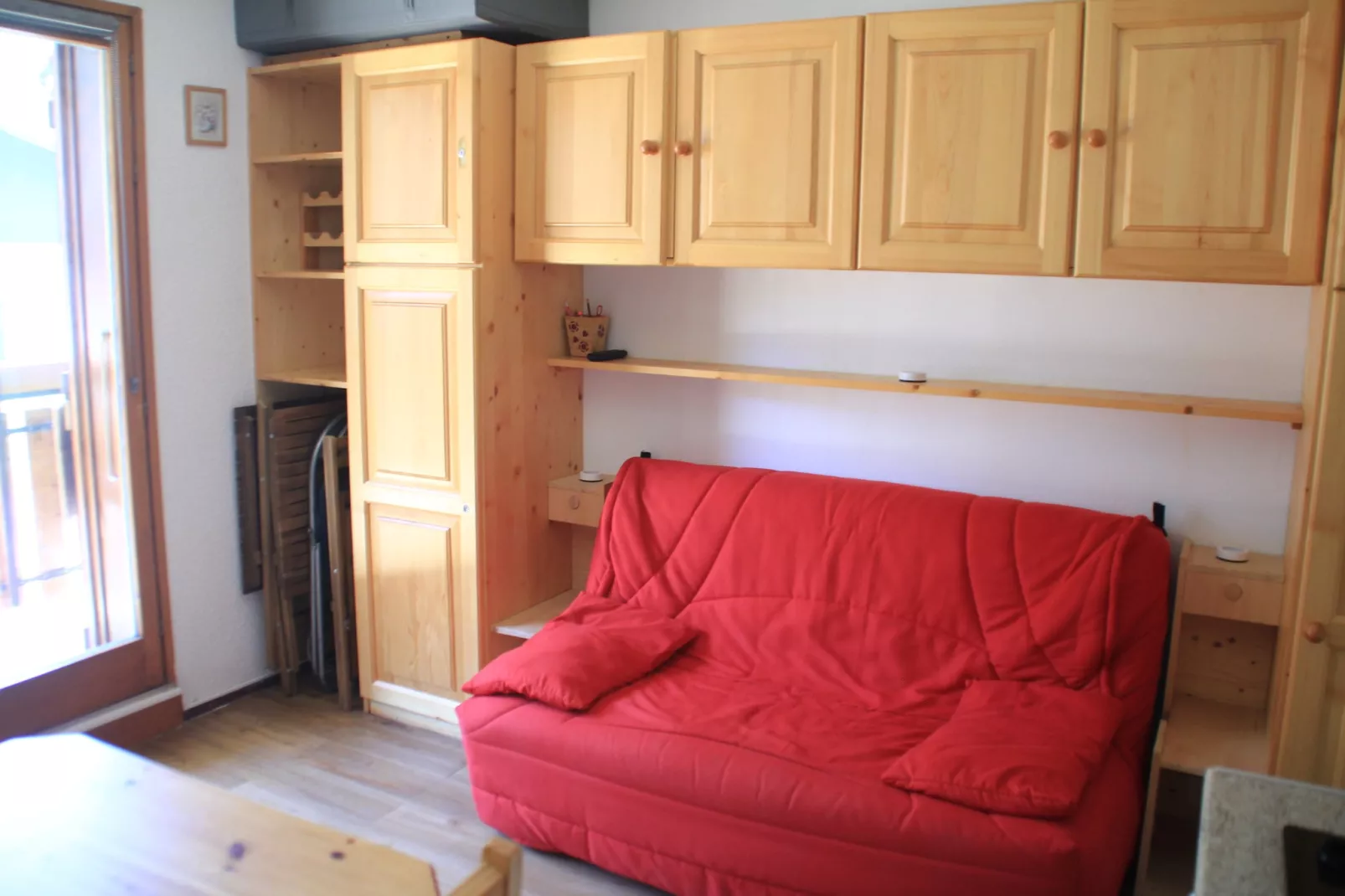 Le Linga LGB203 TELECABINE & MOUNTAIN 4 Pers-Living room